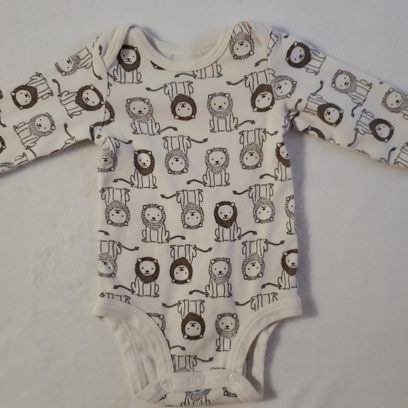 Child of Mine brown lion onesie & shirt 🦁 - Picture 2 of 3
